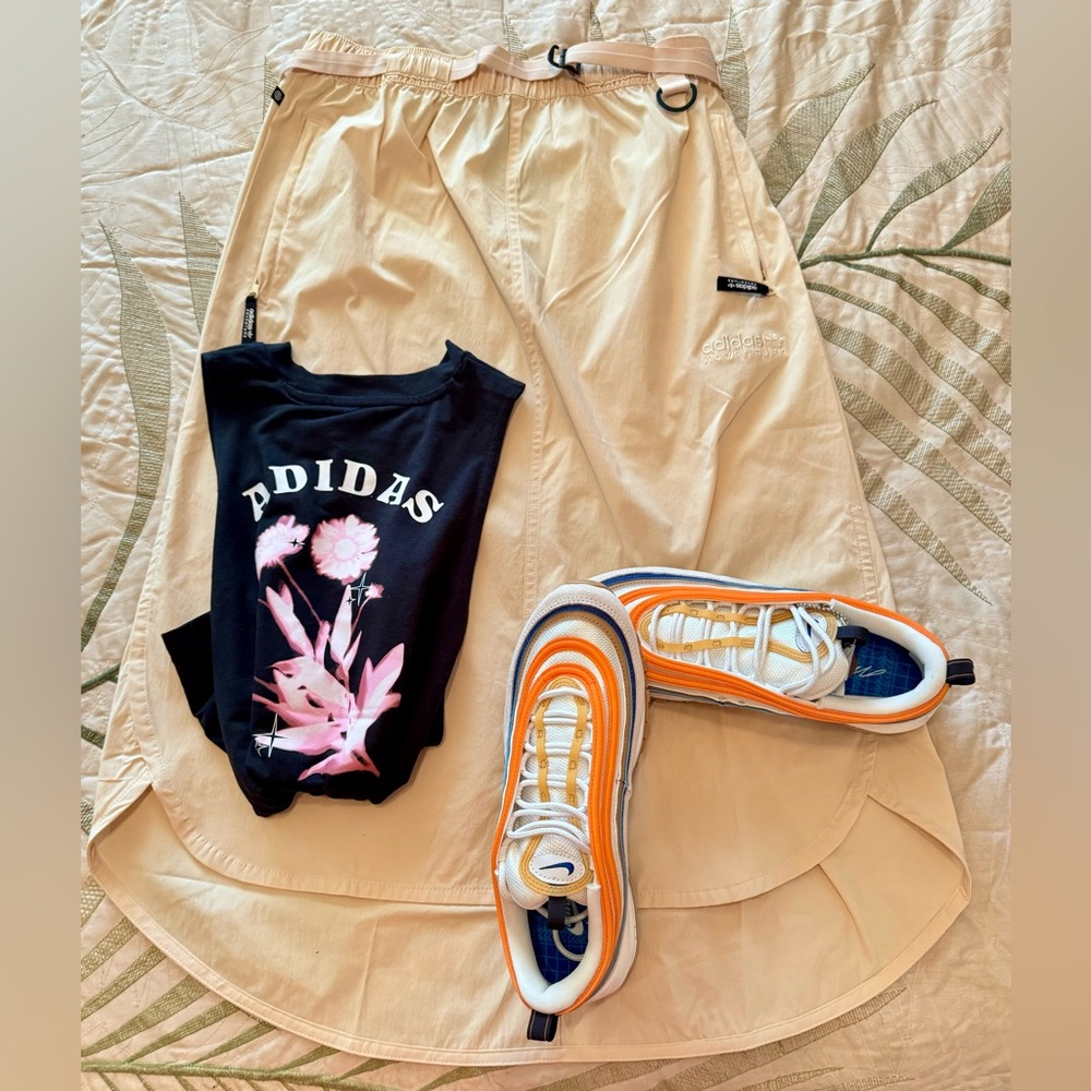 Adidas Super cute AVD Skirt only